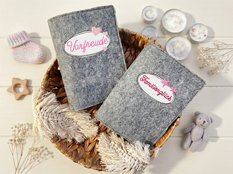Preview: Mutterpass Schriftzüge Button - doodle Stickdatei